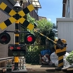 まささんが自宅に作った第1種踏切（画像提供：まささん）