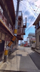 こんな電柱初めて見ました…（レッドさん提供）
