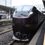 E655系電車「なごみ」は交直両用であり、お召列車にも使用される
