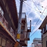 こんな電柱初めて見ました…（レッドさん提供）