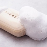 「泡」を木彫り！？もちろん、「せっけん」も木彫りです！！（画像提供：キボリノコンノさん）