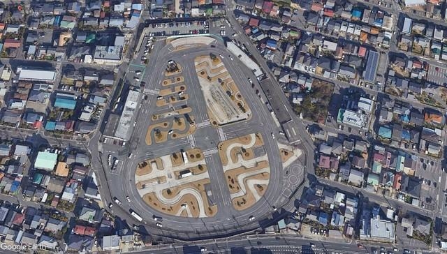 現在の名鉄自動車学校　(C) Google