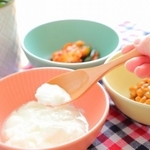 納豆やヨーグルト、焼酎の製造とどういう関係が？※イメージ写真（bonbon/stock.adobe.com）