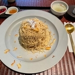 大人でも驚く豪華なモンブラン（提供）