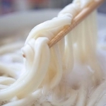 香川県丸亀市にある真の丸亀製麺とは…※画像はイメージです(decoplus/stock.adobe.com)