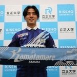 カマタマーレ讃岐のユニフォームで身を包む竹村俊二選手