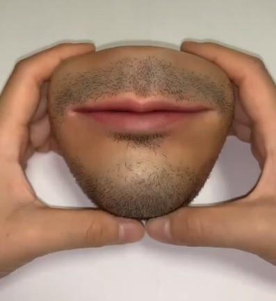 まるで人間の皮膚そのもの…だけど危険画像じゃありません