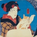 猫好きあるある？迷惑そうな猫ちゃんの表情に注目です（歌川国芳「猫と遊ぶ娘」ギャラリー紅屋蔵）