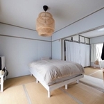 和室にベッドがあってもOK（宝島社提供）