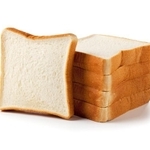 9カ月前の食パン。カビてなかったら食べられる？※画像はイメージです(m________k____/stock.adobe.com)