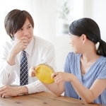 男性９割、女性７割が「“節約”する恋人に対して好印象を持つ」　※画像はイメージです（naka/stock.adobe.com）