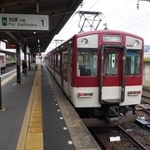 道明寺駅で南大阪線に接続する