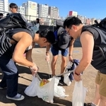 綺麗になりマッチョように…（提供）