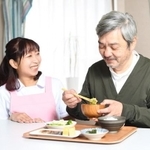 「おいしい食事」は毎日の生活を彩るうえで欠かせないですよね　※画像はイメージです（koumaru/stock.adobe.com）