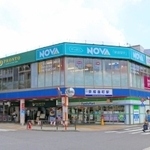 京成金町駅（photoAC）