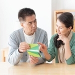 生命保険料が払えなくなった時の対処法は？（polkadot/stock.adobe.com）