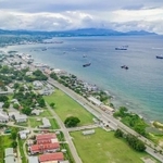 中国が影響力を高めるソロモン諸島…首都ホニアラの風景（gshakwon/stock.adobe.com）
