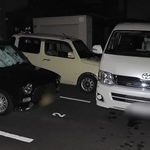 見知らぬクリーム色のレンタカーに駐車されていました…！（いずれも提供写真）