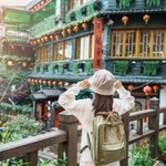 台湾を旅行中の女性　※写真はイメージです（Jo Panuwat D/stock.adobe.com）