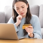 信用情報は、ローンやクレジットカードの審査時にとても重要な役割を果たしています　※画像はイメージです（ponta1414/stock.adobe.com）