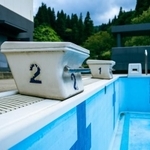 プール水道代の賠償請求、9割以上が「おかしい・理不尽である」と回答　※画像はイメージです（hisagi maruyama/stock.adobe.com）