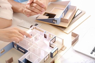 マイホームを購入するタイミングは？　※画像はイメージです（kazoka303030/stock.adobe.com）