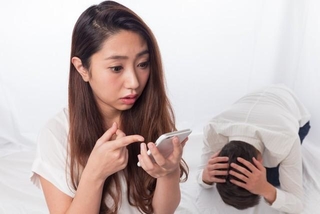 検索履歴を特に見せたくない相手は「恋人・夫や妻」が最多　※画像はイメージです（kei907/stock.adobe.com）