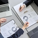 平均年収が高いコンサル企業は？　※画像はイメージです（mapo/stock.adobe.com）