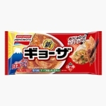 50年超の歴史を持つ「ギョーザ」。水と油を使わず、誰でも羽根つき餃子を作れるのが売りですが…（いずれも味の素冷凍食品提供）