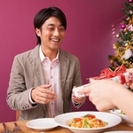 男性が喜ぶクリスマスプレゼントは？　※画像はイメージです（Paylessimages/stock.adobe.com）