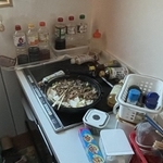 地震発生当時、おばあちゃんが作っていたというすき焼き。1月1日のまま時が止まっていた（ROAさん提供）