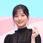山下美月