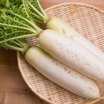 冷凍で約1カ月保存できる大根※画像はイメージです（promolink/stock.adobe.com）