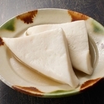 可能性は無限大！？色んな料理に使えるはんぺん※画像はイメージです（funny face/stock.adobe.com）