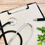 2022年春、俳優の小倉一郎さんは「肺がんステージ4」「余命1～2年」という診断を受けました