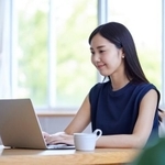 フレックスタイム制は、効率的な働き方ができるとして働く人からのニーズが高まっています