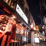 昭和レトロな雰囲気の赤羽の飲み屋街（moonrise/stock.adobe.com）