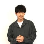 「映画おしりたんてい さらば愛しき相棒(おしり)よ」でキンモク先生の声を演じる津田健次郎（撮影：磯部正和）