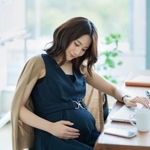 安定した収入のある女性は、若年層の中でも「子どもを望む」傾向　※画像はイメージです（japolia/stock.adobe.com）