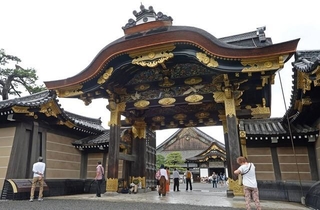 【資料写真】二条城の唐門