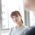 結婚相手との出会いのきっかけは「職場・取引先」が最多　※画像はイメージです（Monet/stock.adobe.com）