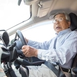 いくら注意しても免許返納しない90歳男性が起こした交通事故とは　※画像はイメージです（kazoka303030/stock.adobe.com）