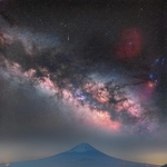 奇跡の富士山と天の川（提供：けいしろ/星配りさん）