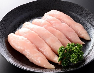 レンチンしてから冷凍すると超しっとりする「鶏ささみ」※画像はイメージです（K/stock.adobe.com）