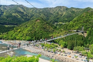 谷瀬の吊り橋（画像提供：十津川村役場）