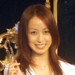 女優の及川奈央（2007年撮影）