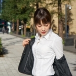 6割超の就活生が「夏期はリクルートスーツ以外の服で就活をしたい」　※画像はイメージです（maroke/stock.adobe.com）