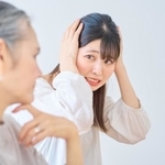 二世帯住宅に住んでから、嫁姑問題が…　※画像はイメージです（maru54/stock.adobe.com）