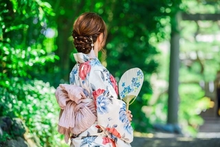 浴衣を着る際の悩みや困ることは？　※画像はイメージです（Trickster*/stock.adobe.com）