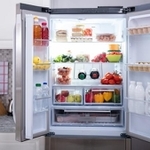 ボトルタイプの調味料は、開けたら冷蔵庫で保存を！※画像はイメージです（Andrey Popov/stock.adobe.com）
